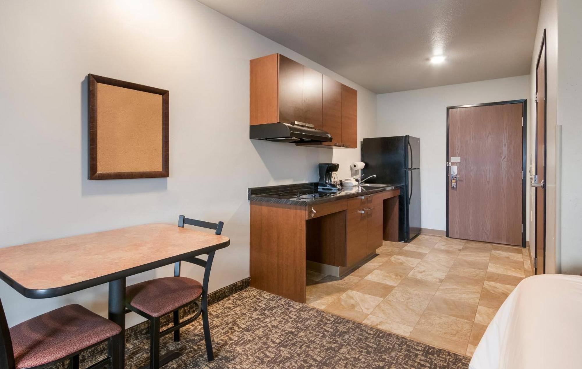 My Place Hotel Rapid City Bagian luar foto