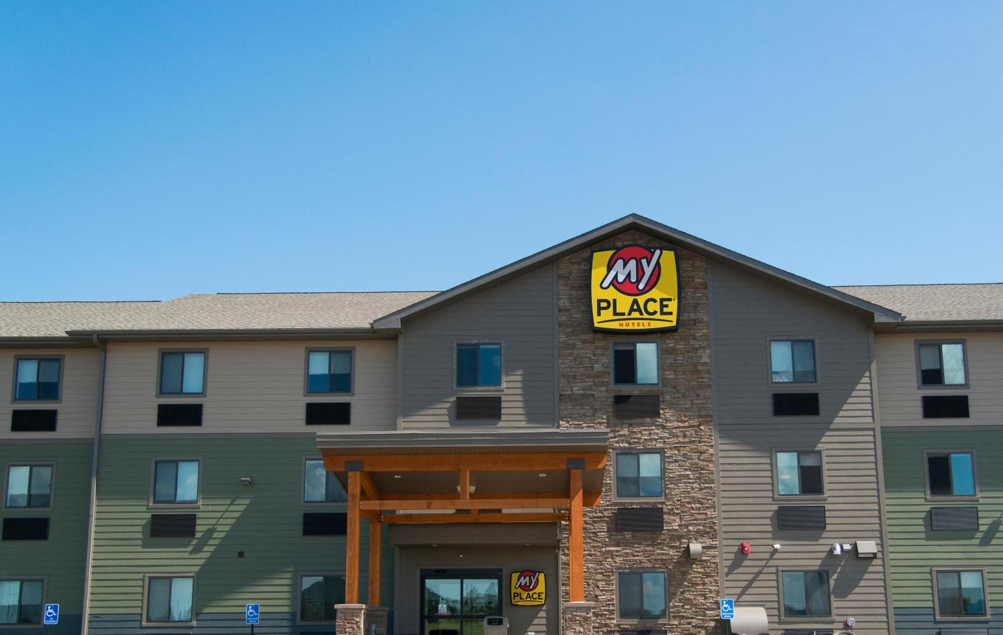 My Place Hotel Rapid City Bagian luar foto